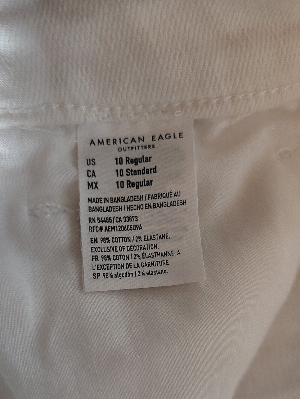 American Eagle Outfitters White Button-Front Denim Mini Skirt - Picture 2 of 5